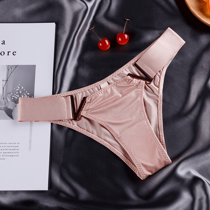 Sexy sports elastic waist panty in pink, crafted from spandex and nylon, perfect for flexibility and comfort during fitness activities.